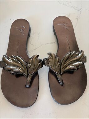 Metallic Bronze Leaf Thong Sandals - Women BY GIUSEPPE ZANOTTI MADE IN ITALY